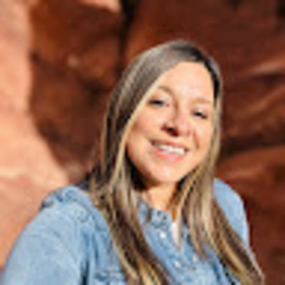 Meet your Posher, Monica